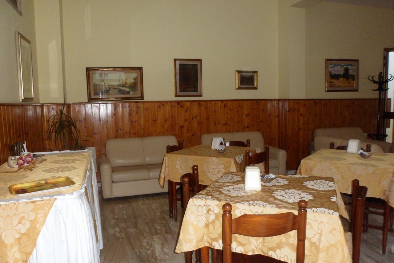 Albergo Miramonte Вибо Валентия Екстериор снимка